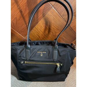 Michael Kors Kelsey Large Nylon Tote Black Luggage Trolley Sleeve Gold Accents